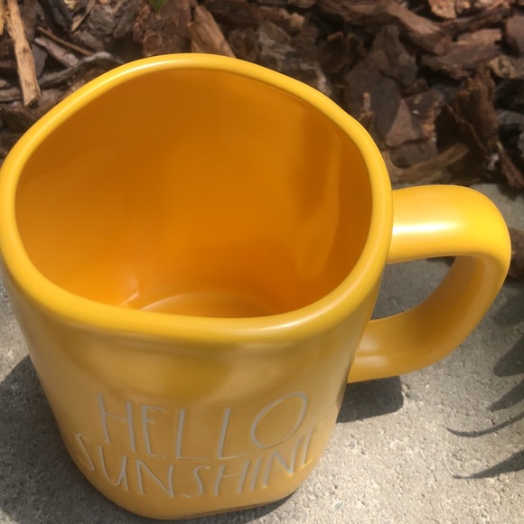 Vibrant Matte Yellow Rae Dunn HELLO SUNSHINE Mug - Picture 2 of 2